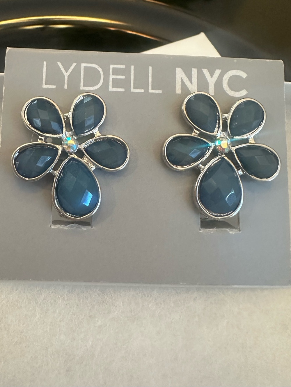 NWT Lydell NYC Blue Crystal Flower Clip-On Stud Earrings Silver Tone